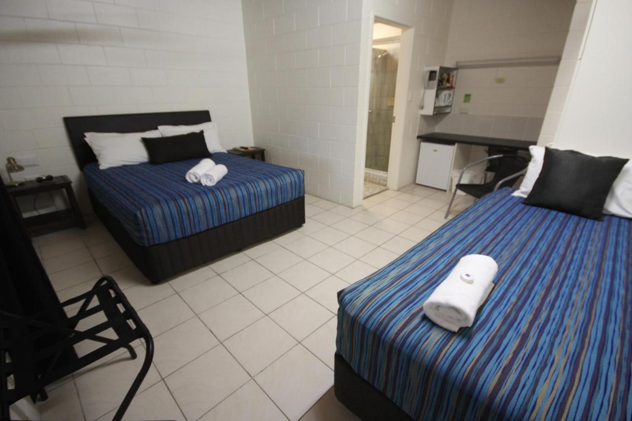 Barrier Reef Motel Innisfail Bagian luar foto