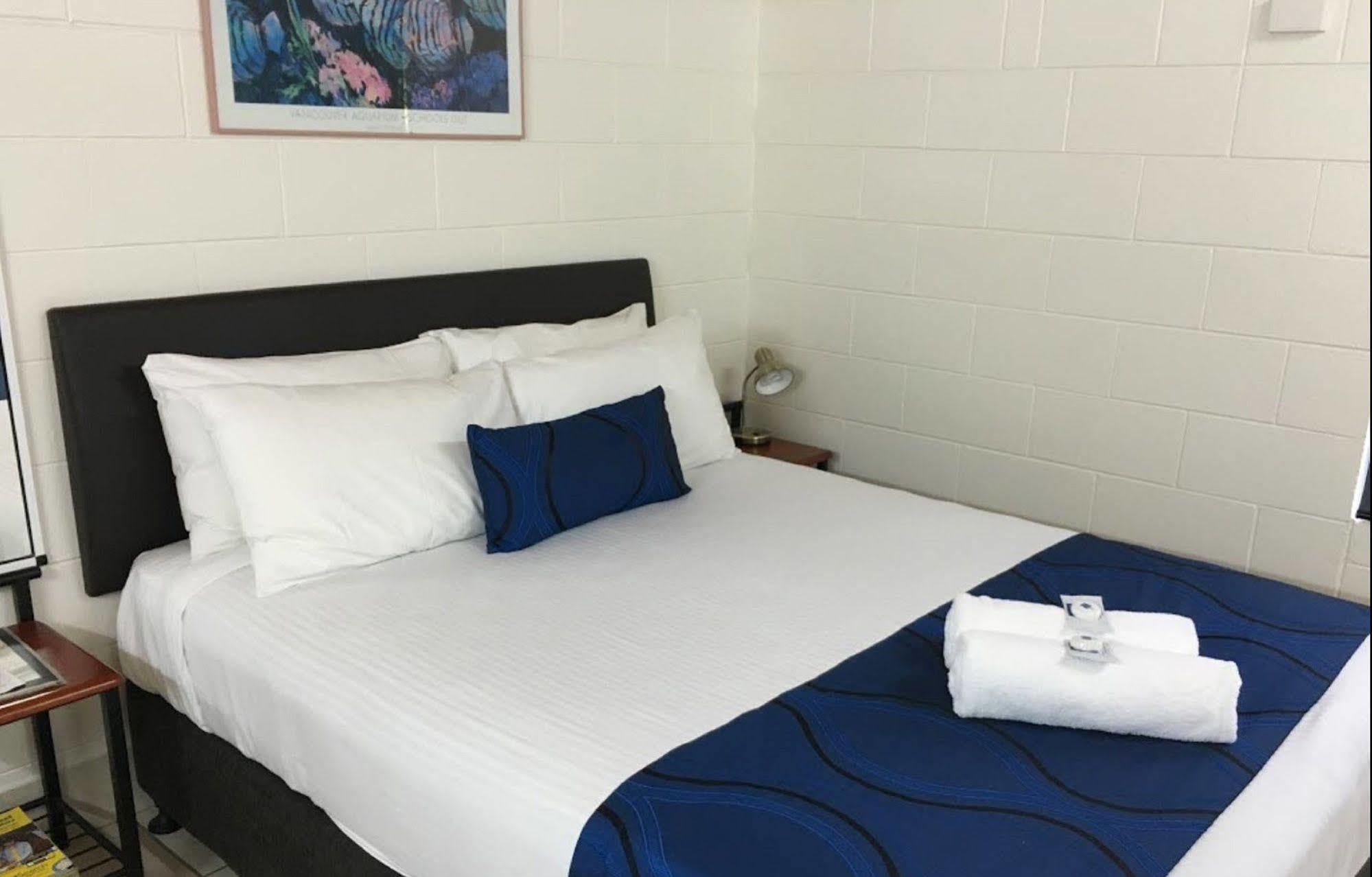 Barrier Reef Motel Innisfail Bagian luar foto