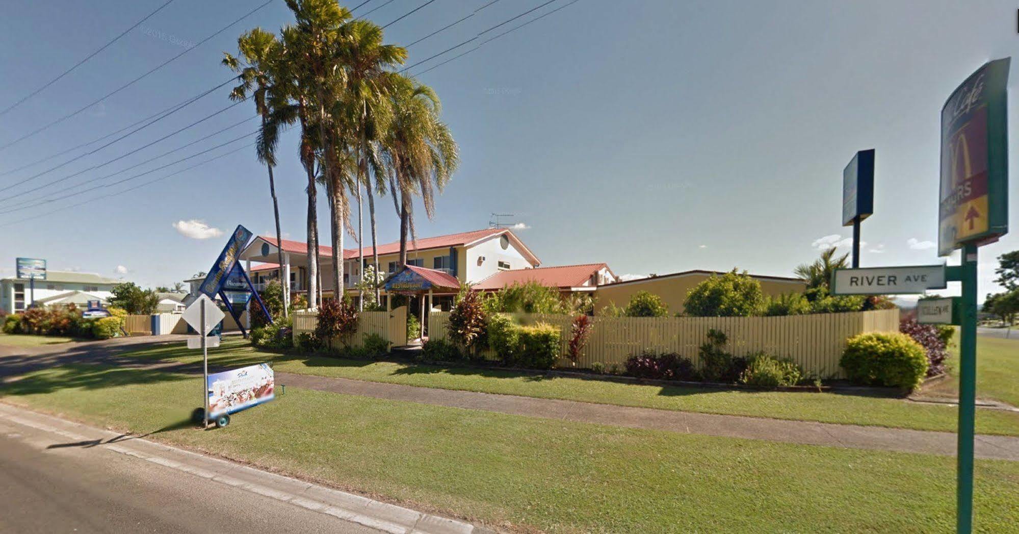 Barrier Reef Motel Innisfail Bagian luar foto